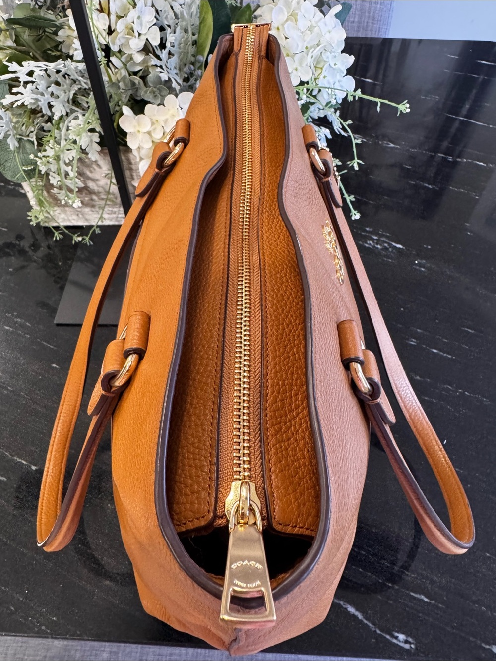 🤎Coach Pebbled Leather Zip Top Tote (Style F48637) in Saddle/Cognac. - Picture 8 of 16